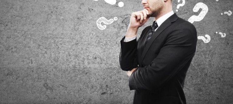Comment les entreprises doivent-elles définir leurs orientations stratégiques ?