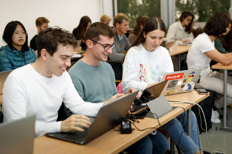 École de cybersécurité à Strasbourg : laquelle choisir en alternance ?